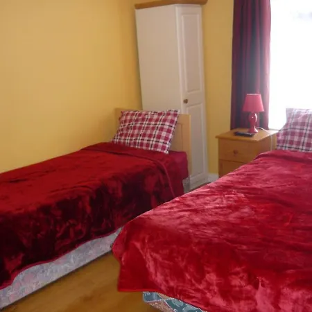 Deacys Bed & Breakfast Galway